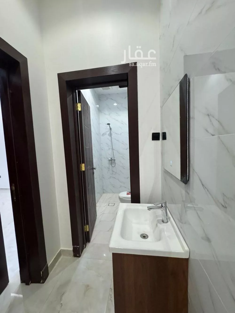 5 bedroom floor in Al Janadriyah 13