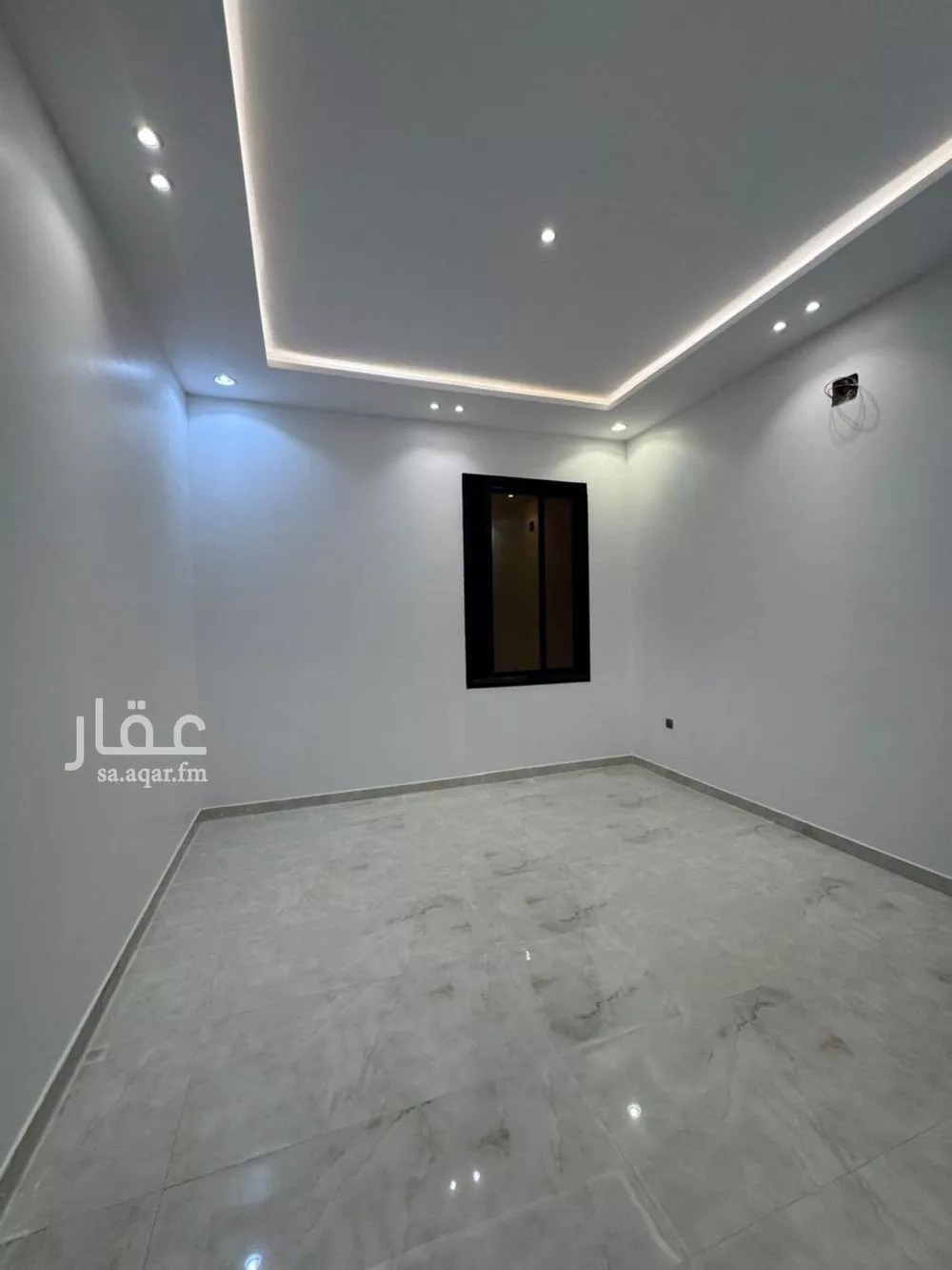 5 bedroom floor in Al Janadriyah 7
