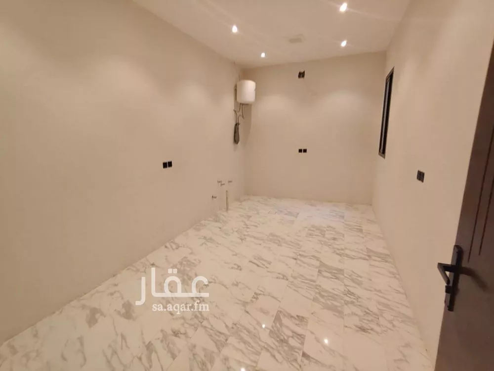 دور 5 غرف في طيبة 13