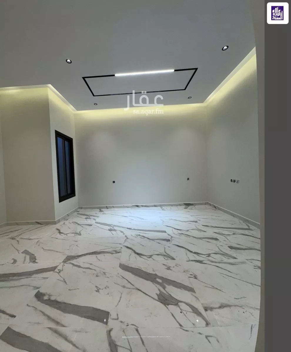 4 bedroom floor in Al Janadriyah 11