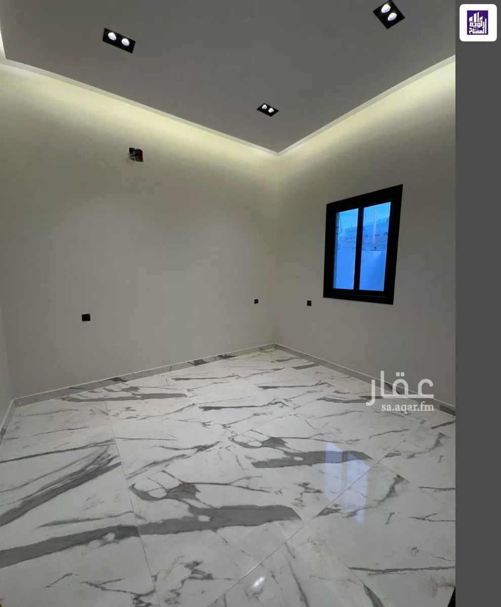 4 bedroom floor in Al Janadriyah 13