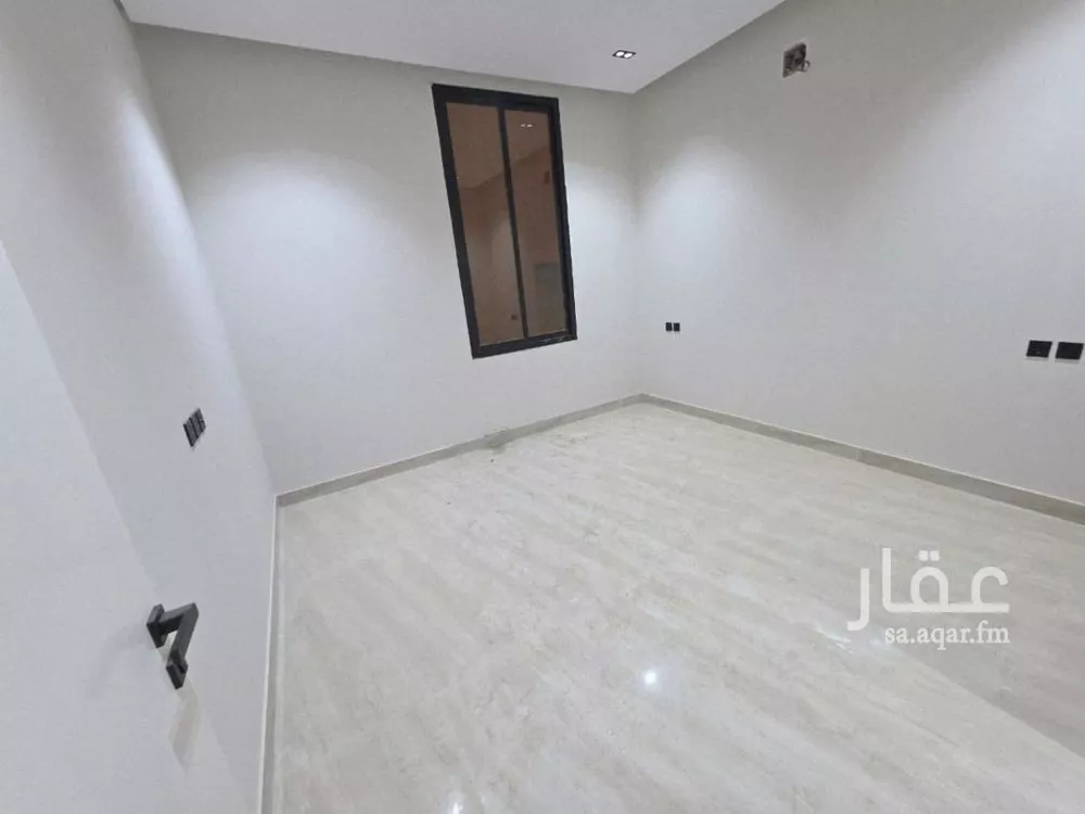 دور 7 غرف في بدر 8