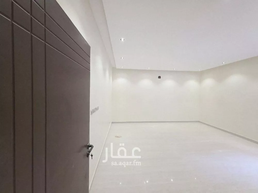 دور 4 غرف في عكاظ 16