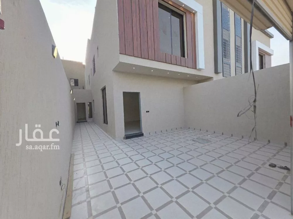دور 4 غرف في عكاظ 6