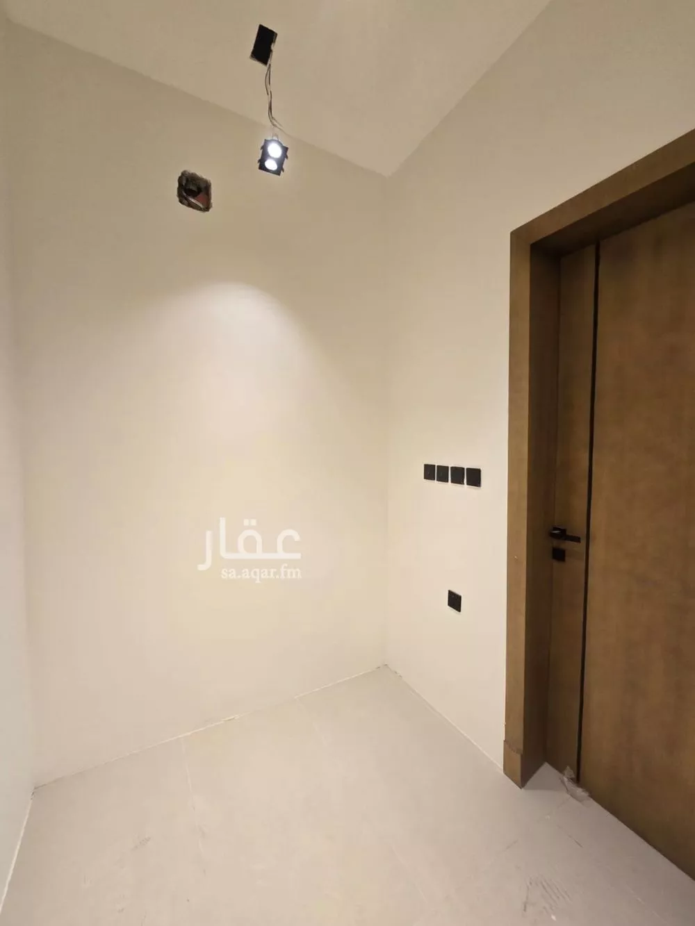 دور 4 غرف في ديراب 15