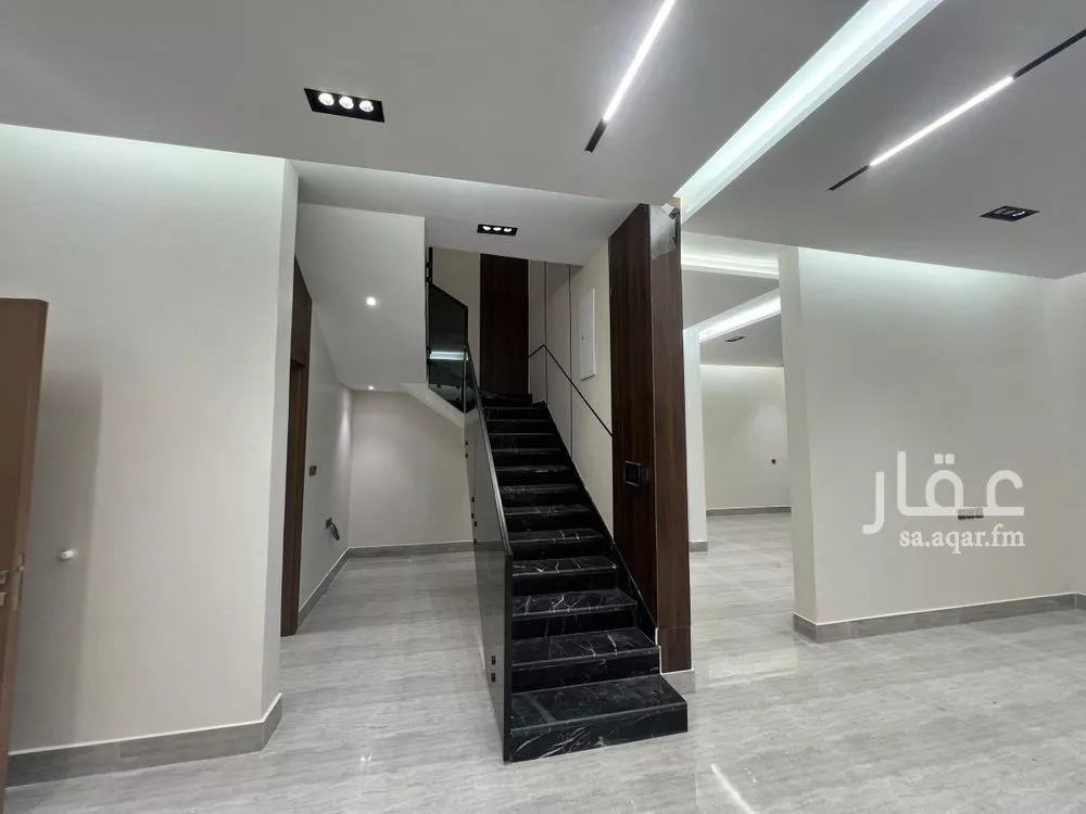 3 bedroom floor in Al Rimal 13