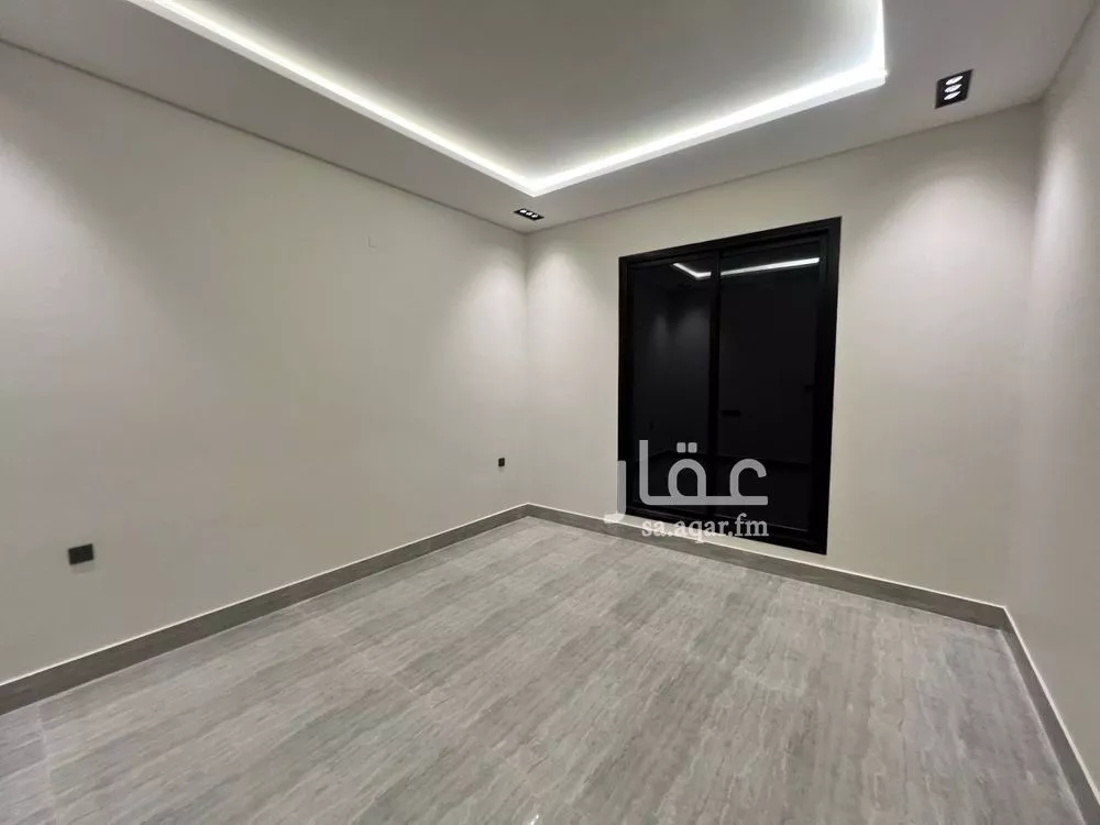 3 bedroom floor in Al Rimal 18