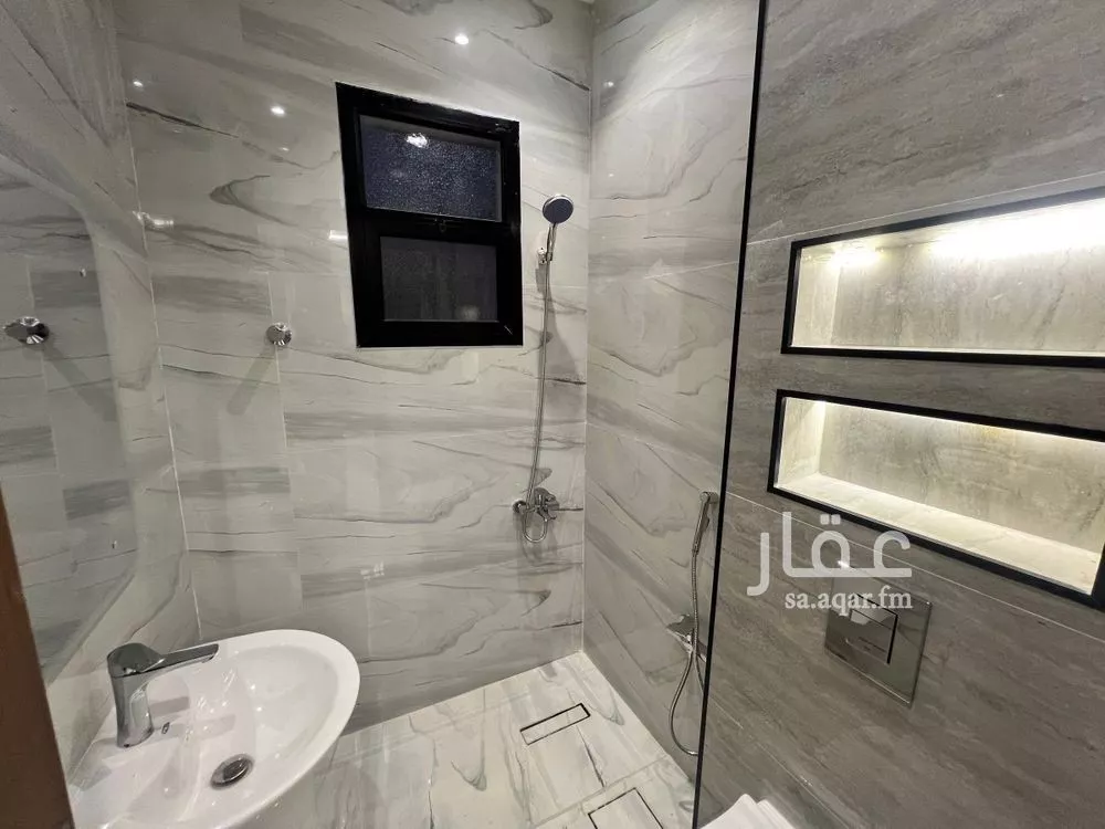 3 bedroom floor in Al Rimal 24