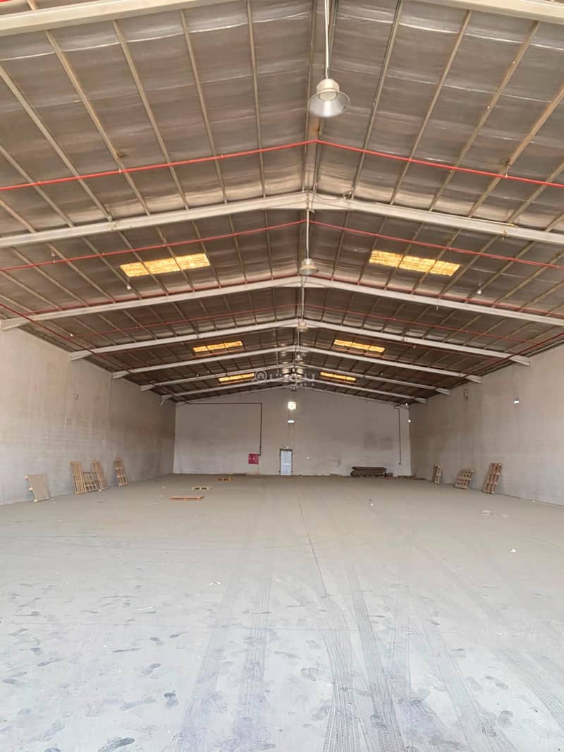 warehouse in Al Sulay, Riyadh 6