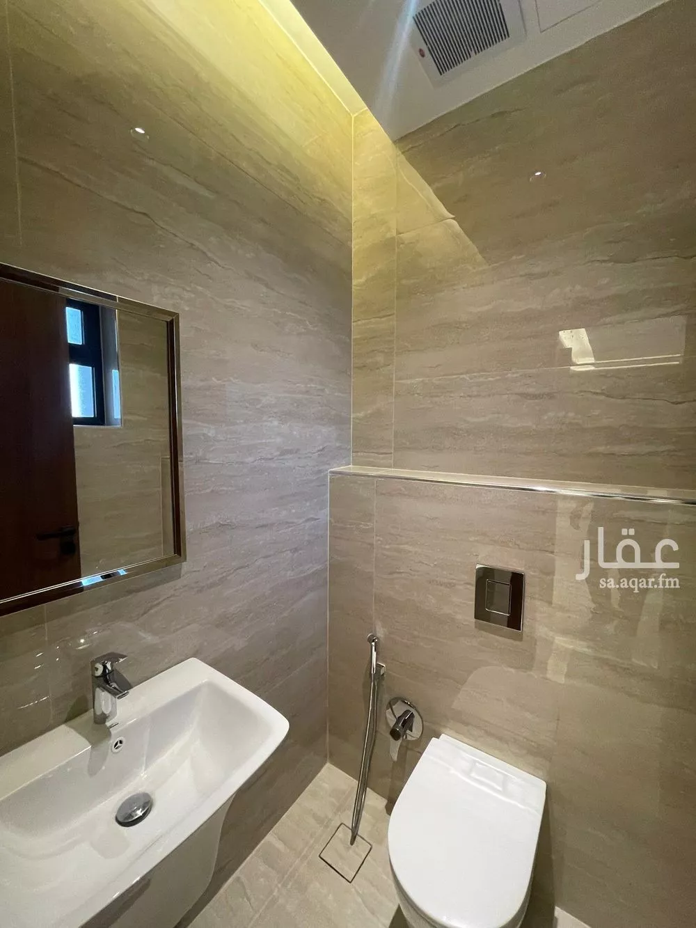 4 bedroom floor in Al Narjis 6