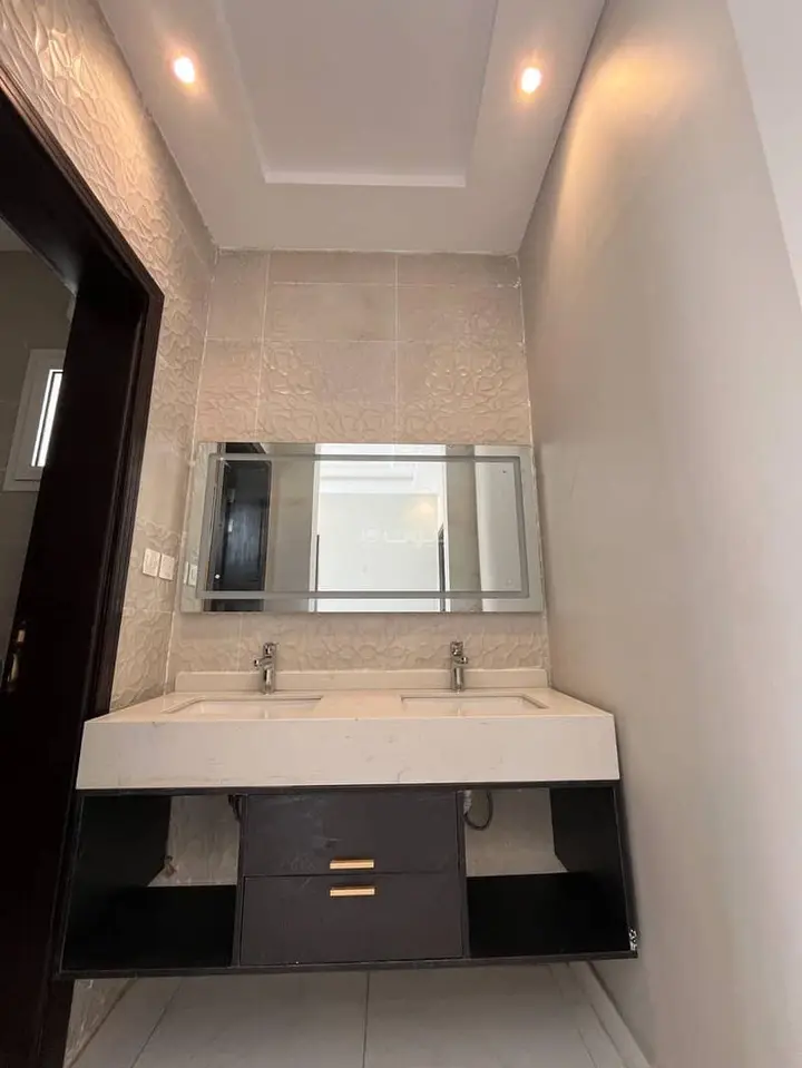 5 bedroom villa in Mukhtat Al Wafa, Jeddah 7