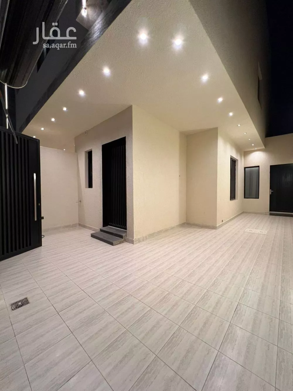 4 bedroom floor in Al Hazm 5