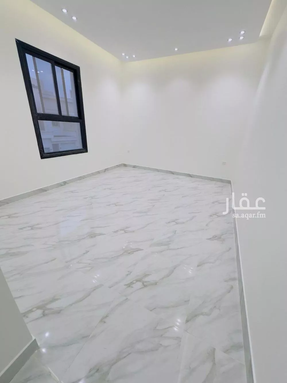 4 bedroom floor in Al Qadisiyah 7
