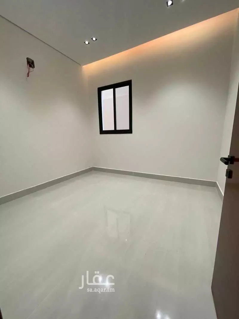 5 bedroom floor in Al Janadriyah 3
