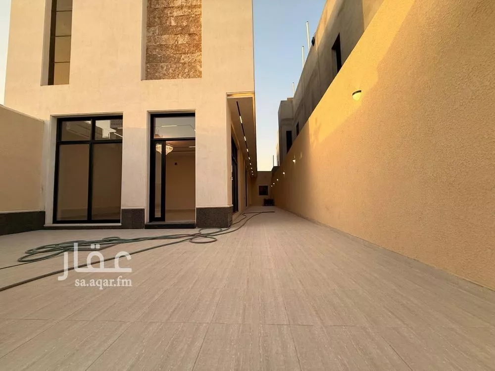 دور 4 غرف في الشرق 17