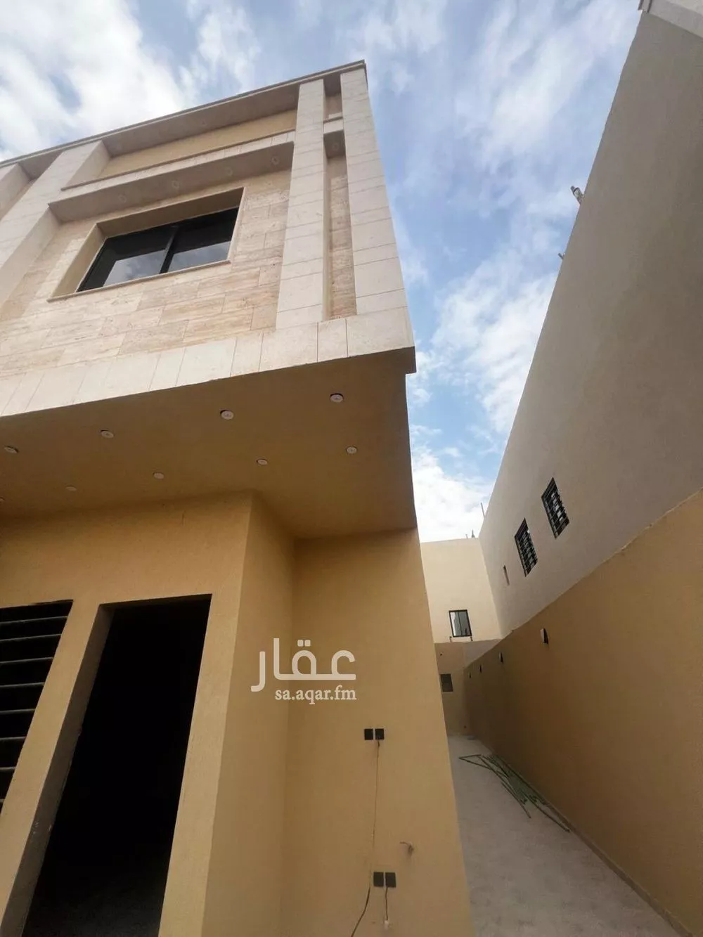5 bedroom floor in Taibah 13