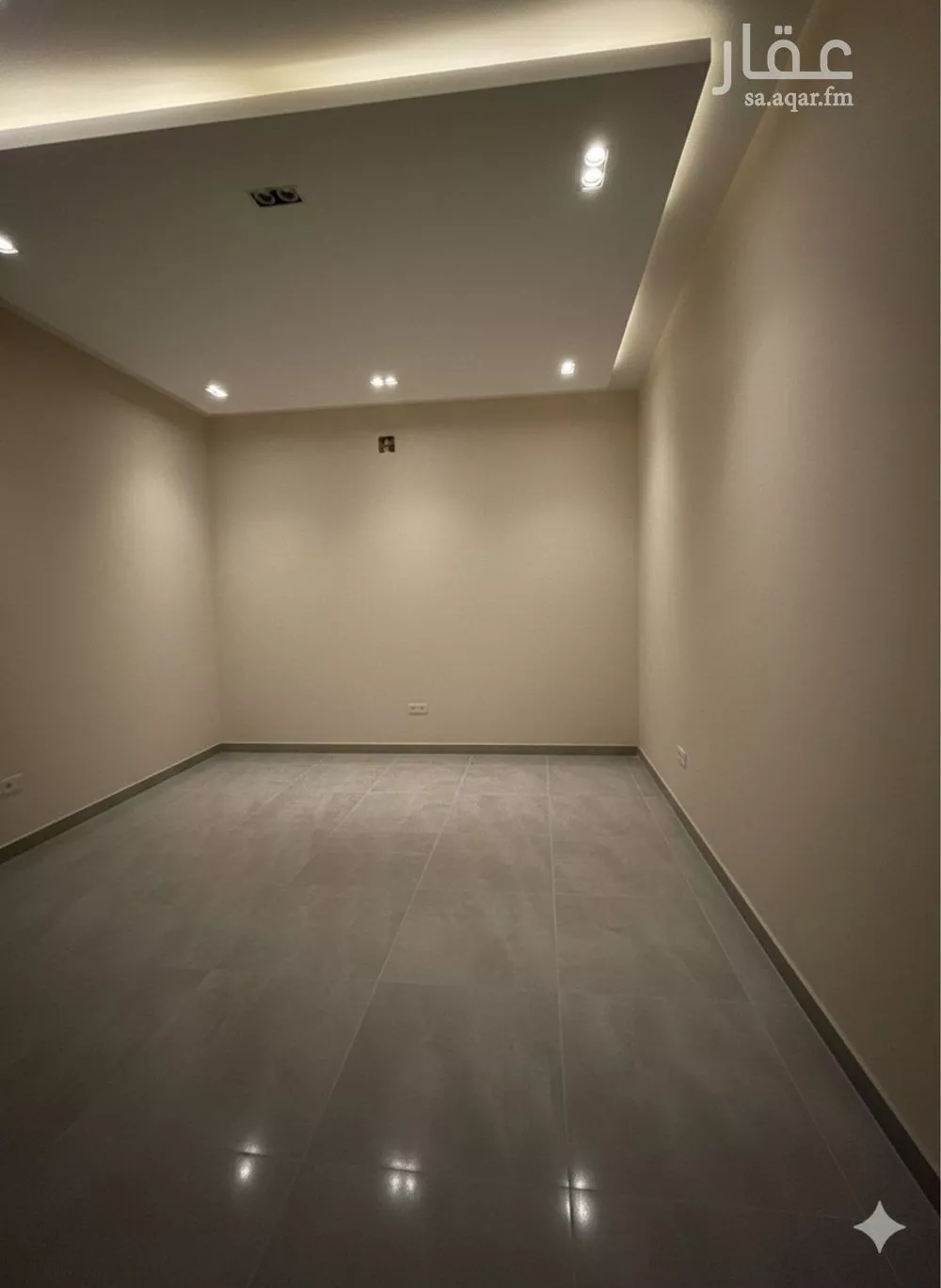 5 bedroom floor in Taibah 14
