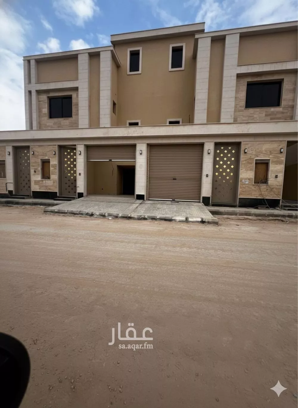5 bedroom floor in Taibah 5
