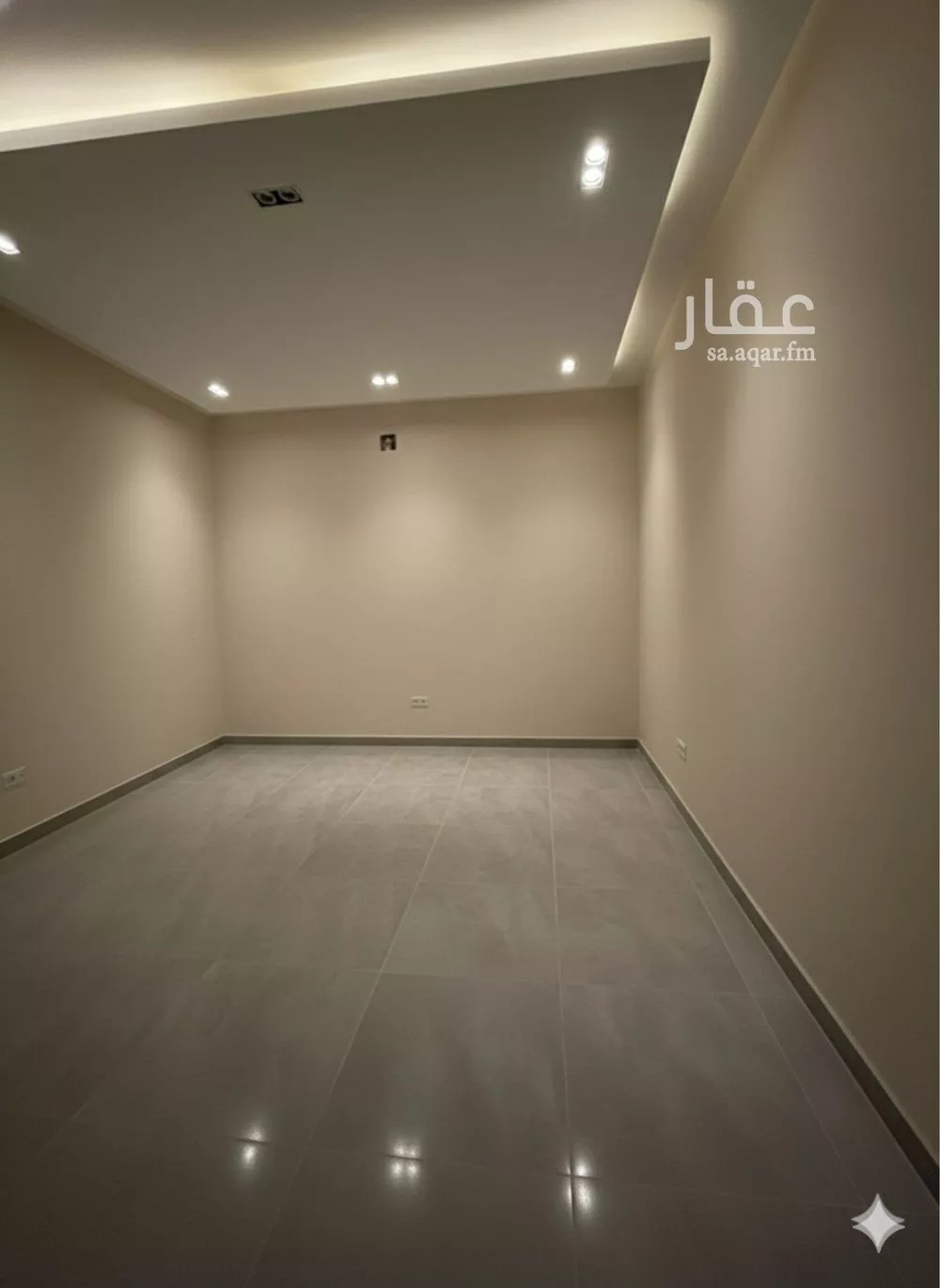 5 bedroom floor in Taibah 7