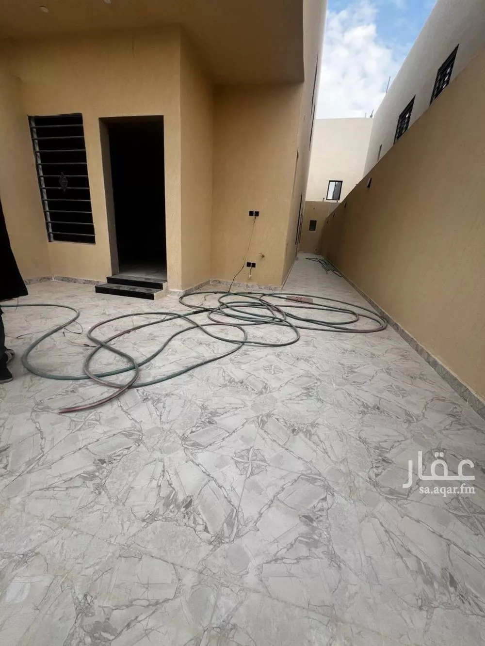 5 bedroom floor in Taibah 8