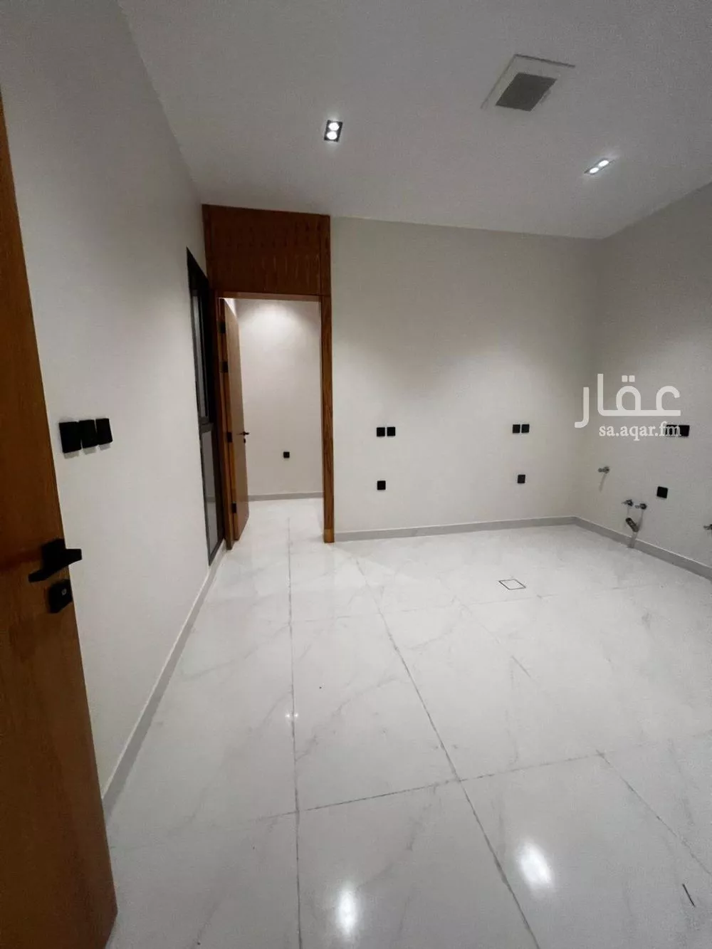 دور 5 غرف في طيبة 22