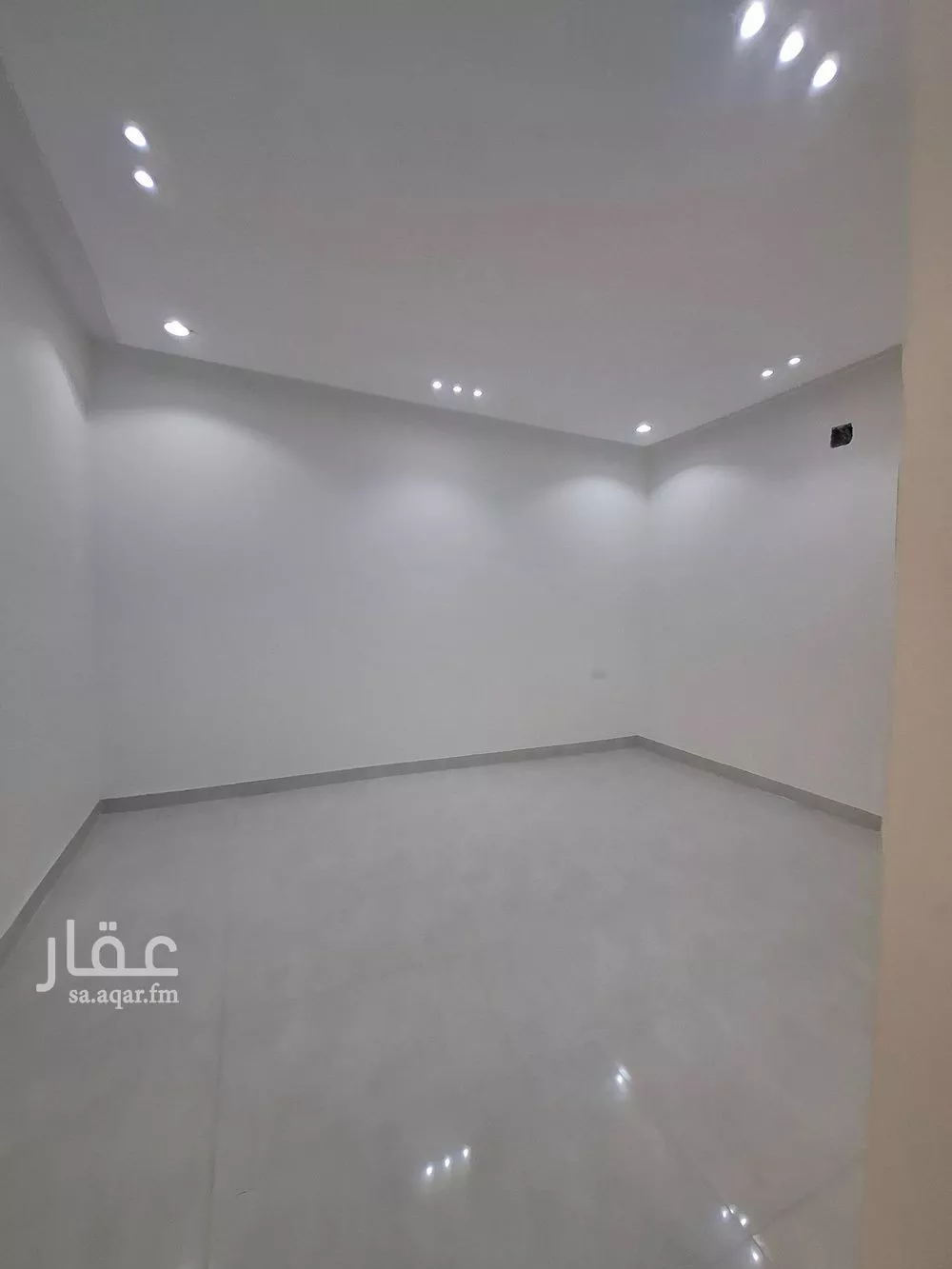 5 bedroom floor in Al Uraija Al Gharbiyah 2