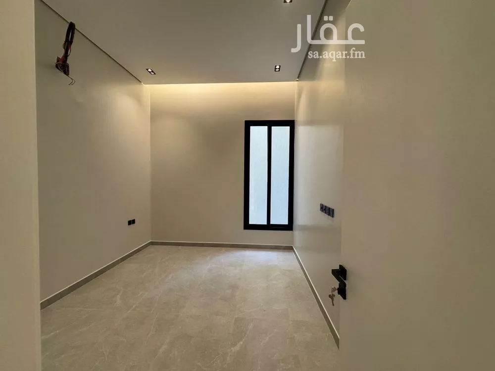 دور 4 غرف في النرجس 14