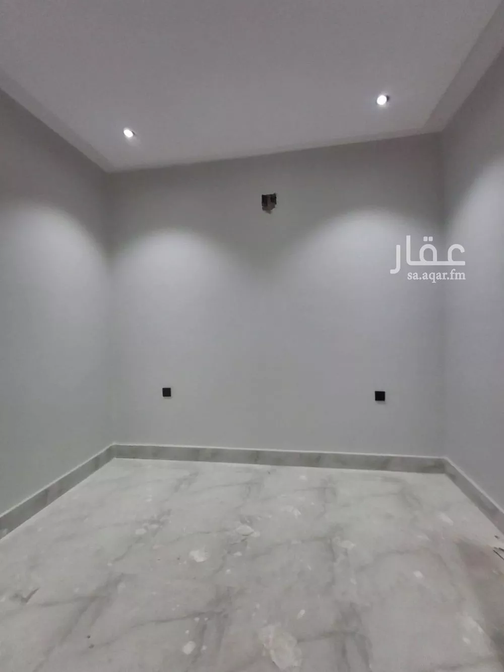 5 bedroom floor in Tuwaiq 9
