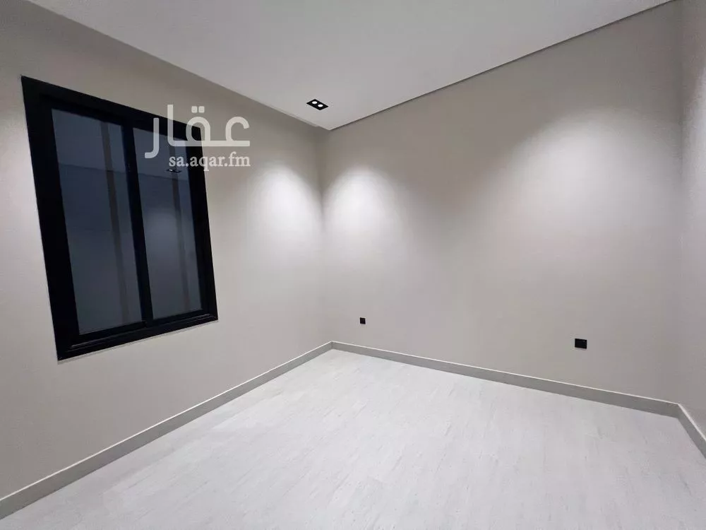 3 bedroom floor in Al Munsiyah 13