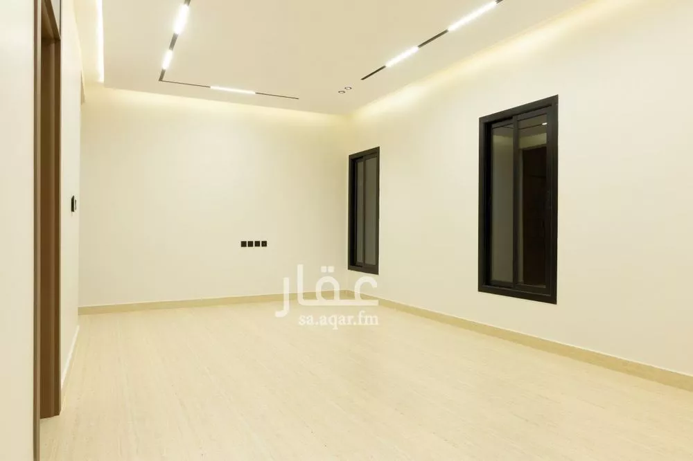 4 bedroom floor in Al Rimal 5