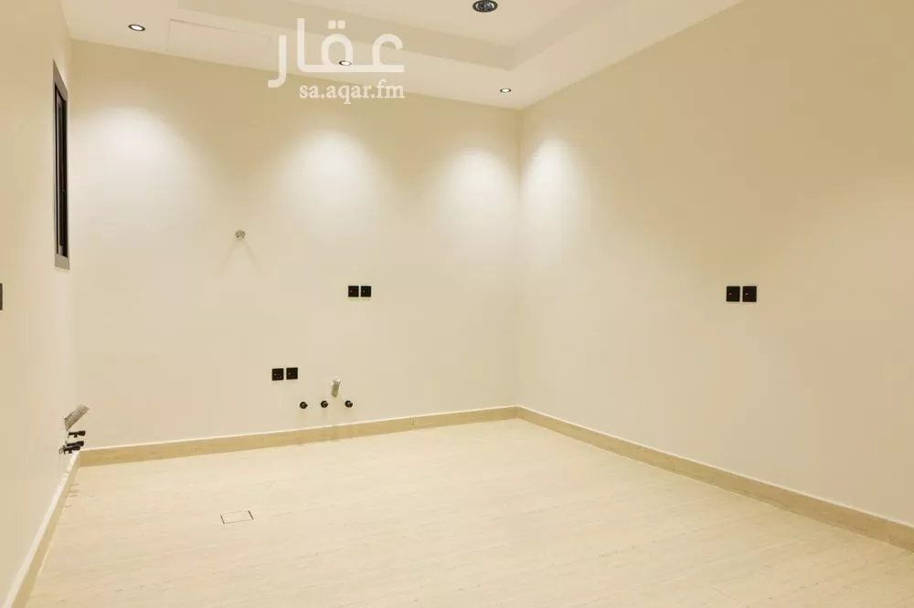 4 bedroom floor in Al Rimal 7