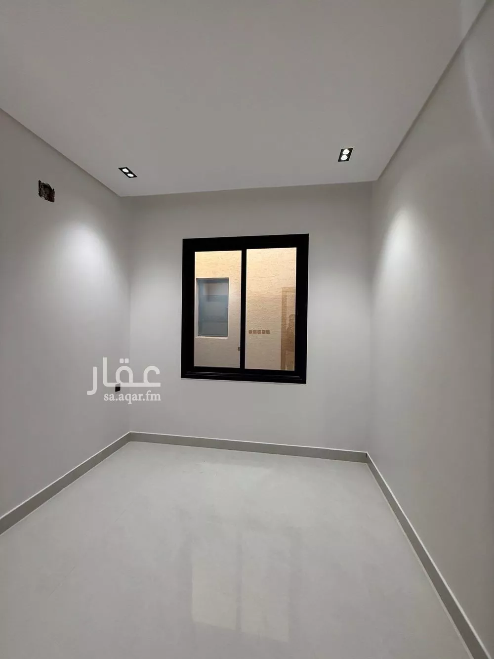 4 bedroom floor in Tuwaiq 2