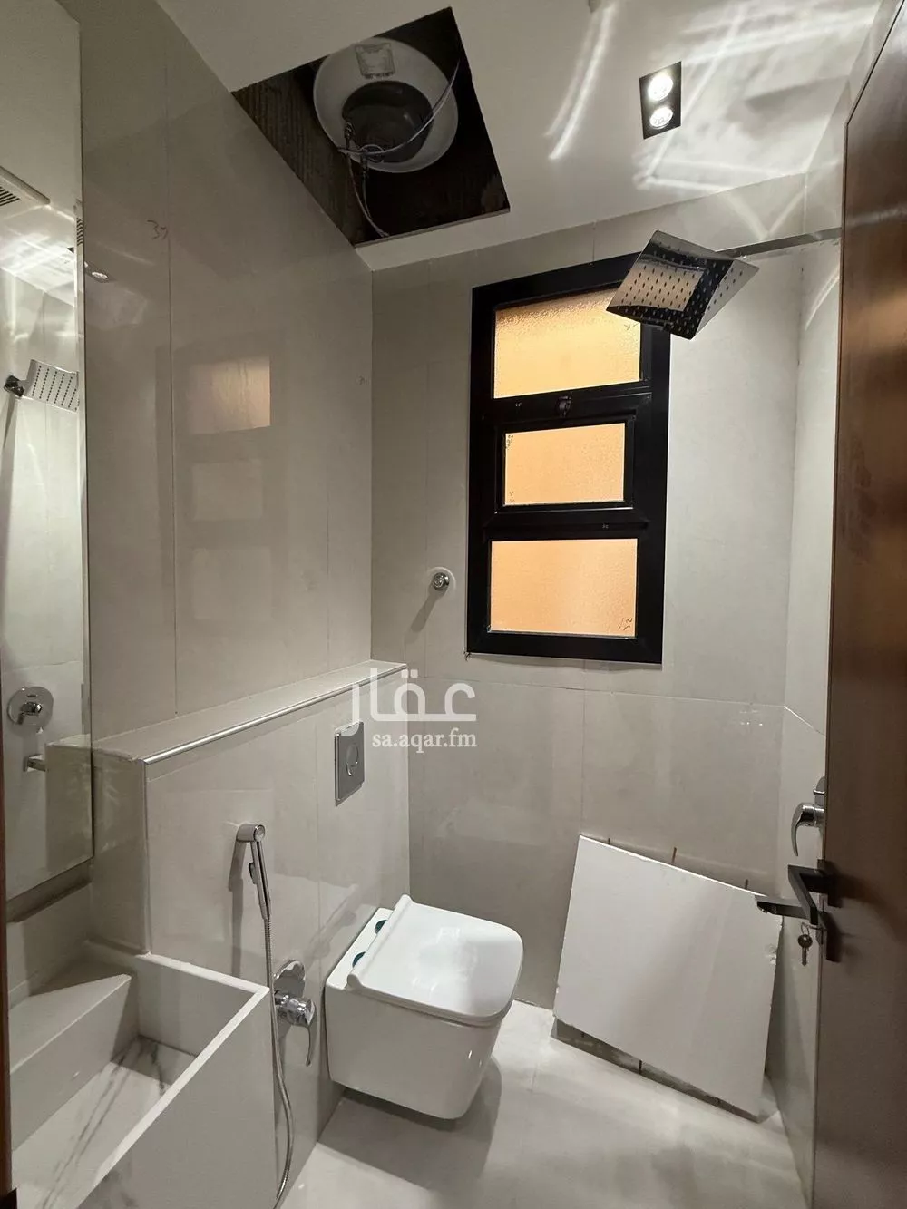 4 bedroom floor in Tuwaiq 7