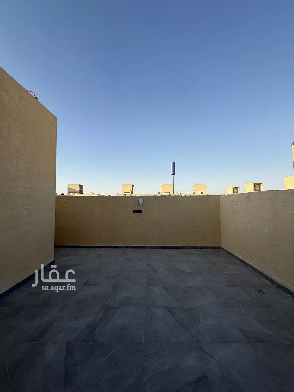 4 bedroom floor in Tuwaiq 9