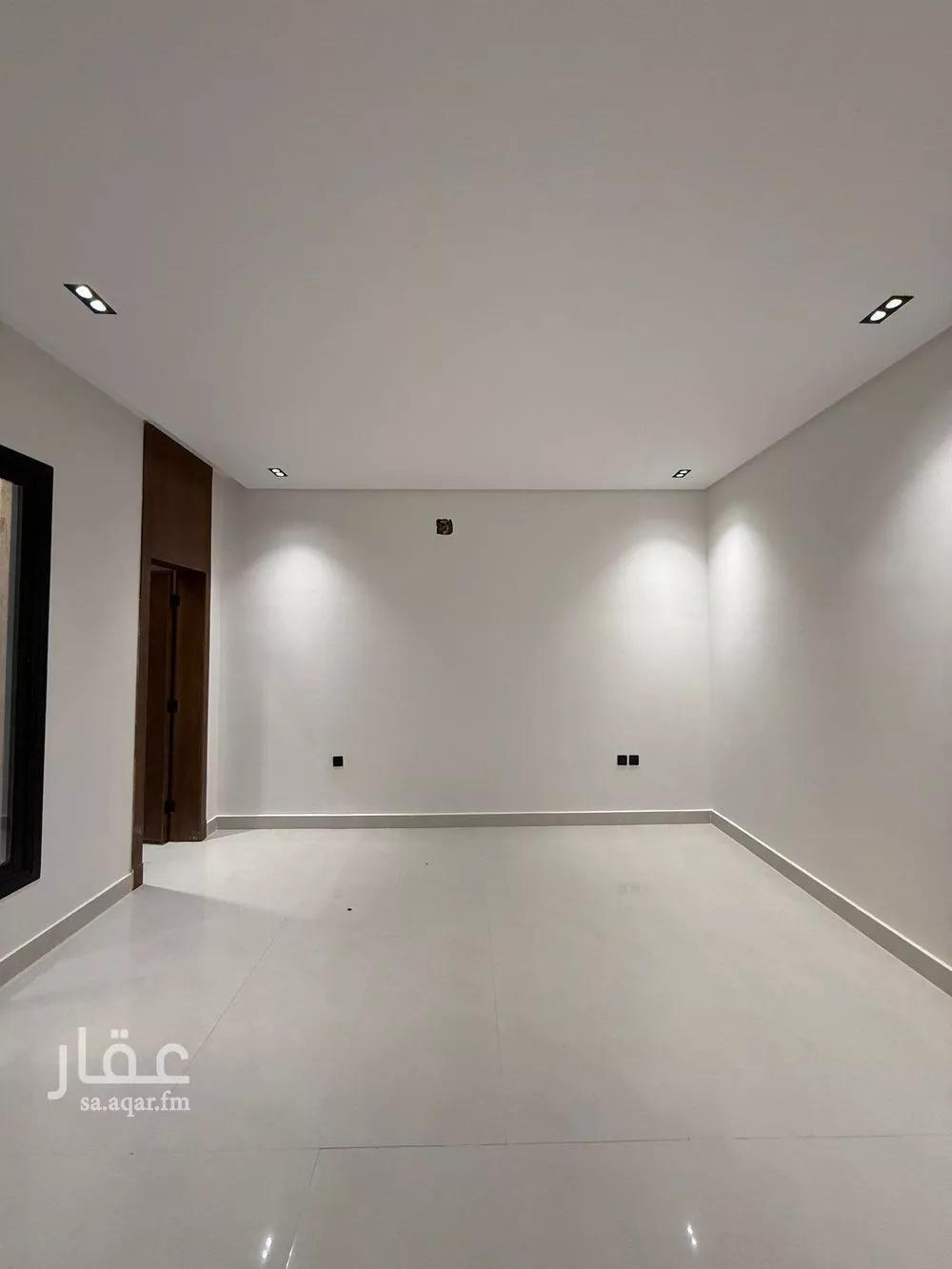 4 bedroom floor in Tuwaiq 10