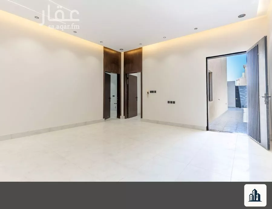 3 bedroom floor in Al Rimal 8
