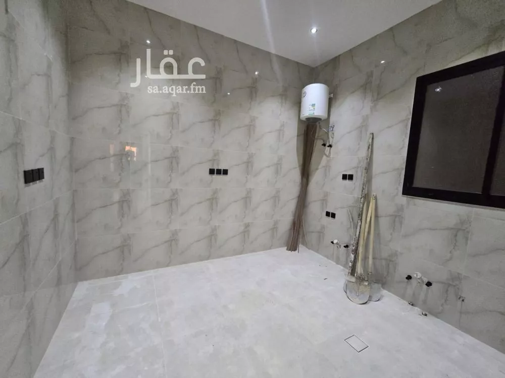 دور 5 غرف في طويق 12