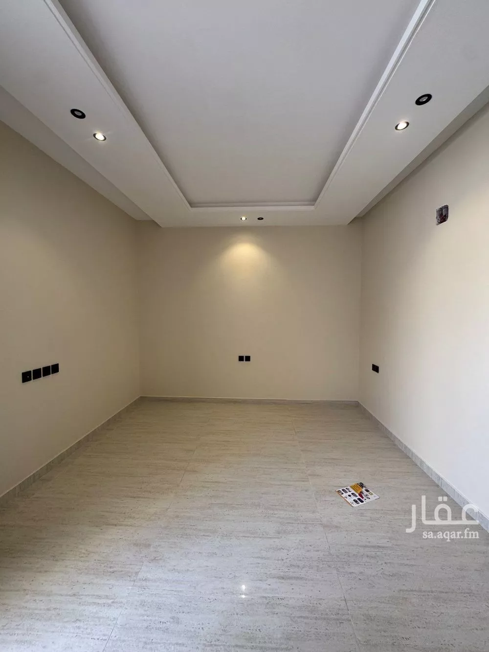 5 bedroom floor in Taibah 2