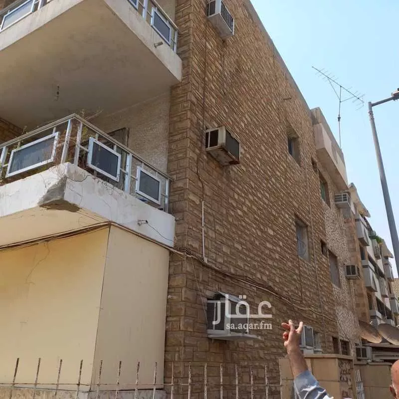 40 bedroom building in Mishrifah, Jeddah 5