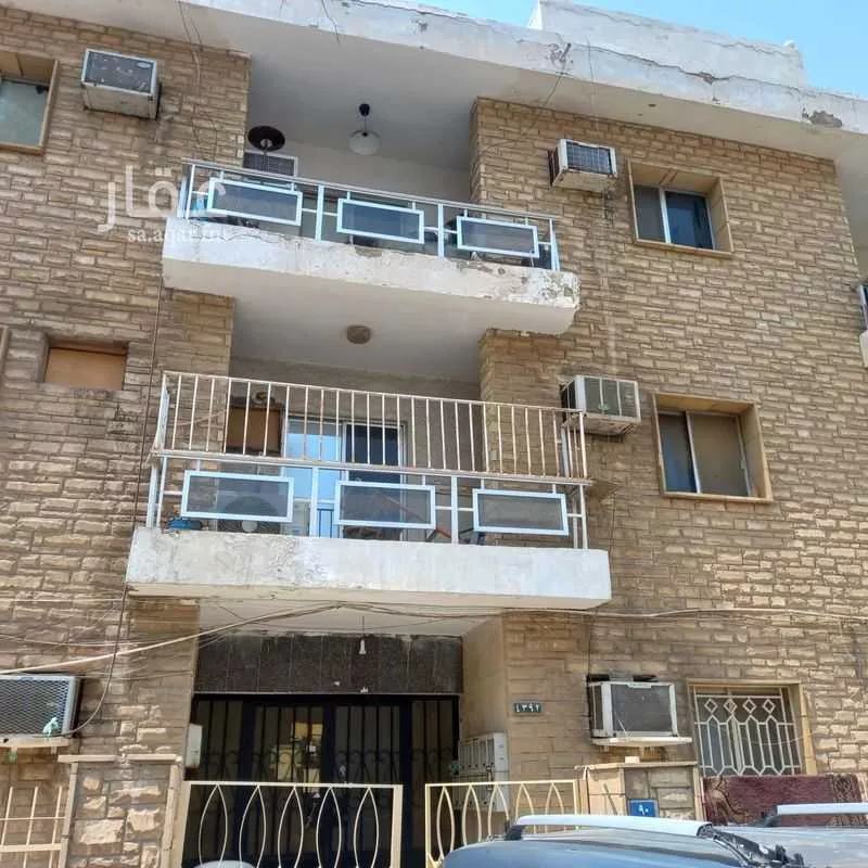 40 bedroom building in Mishrifah, Jeddah 9