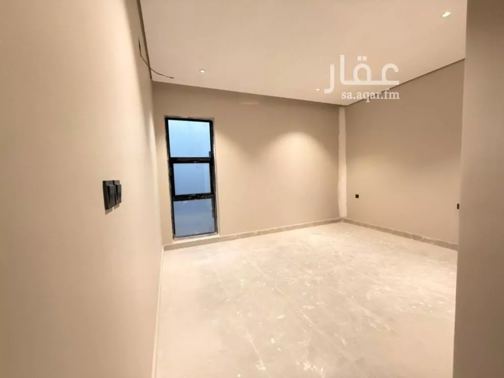 3 bedroom floor in Al Maizilah 4