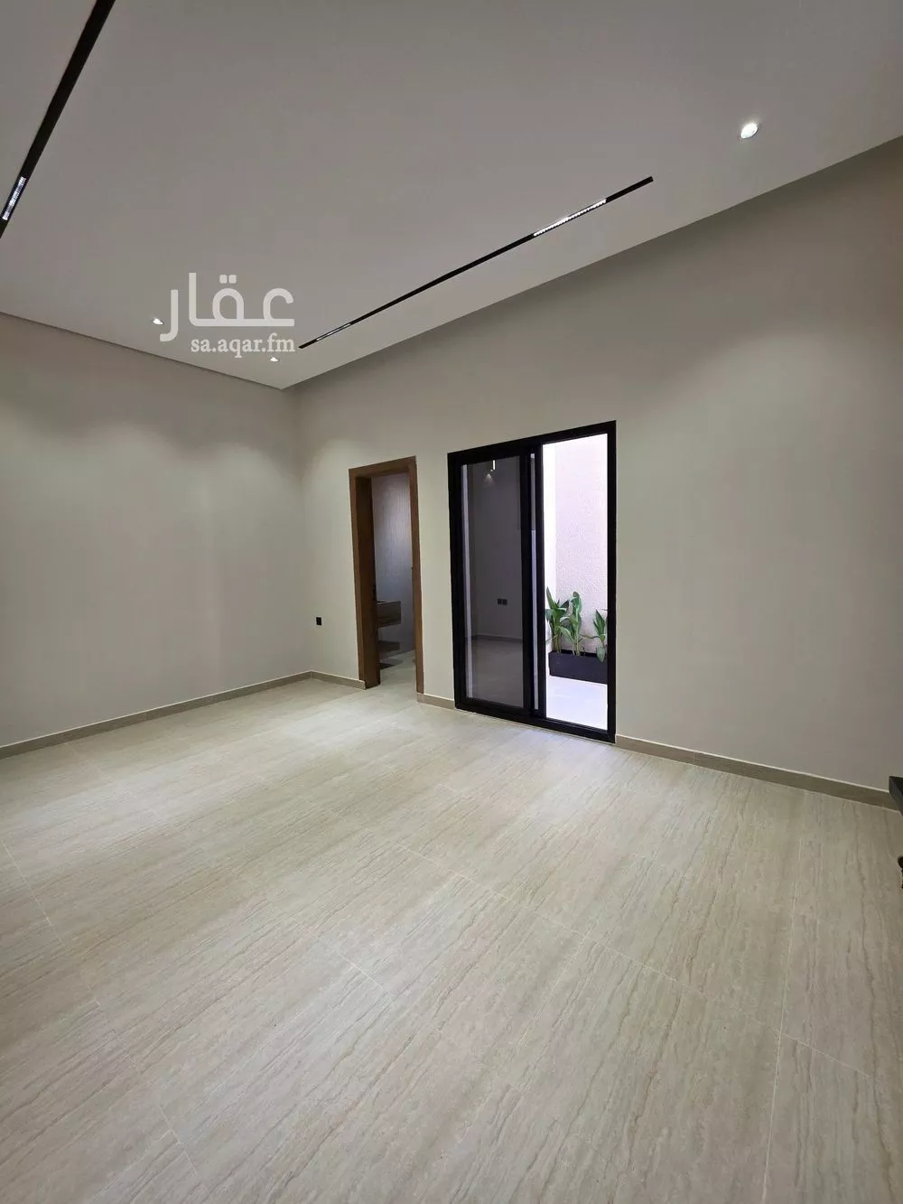 6 bedroom floor in Al Rimal 13
