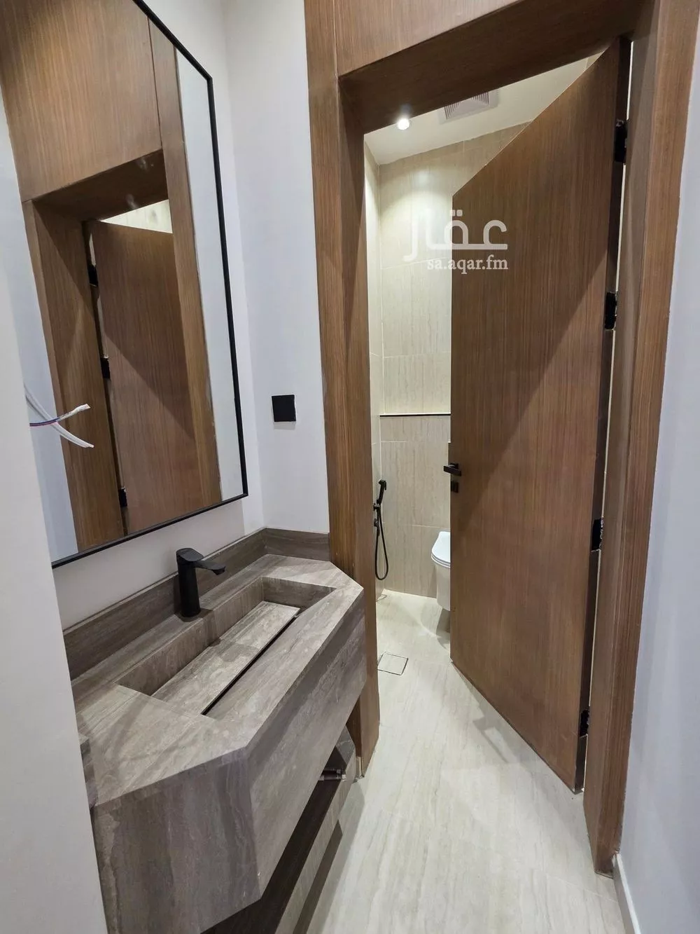 6 bedroom floor in Al Rimal 6
