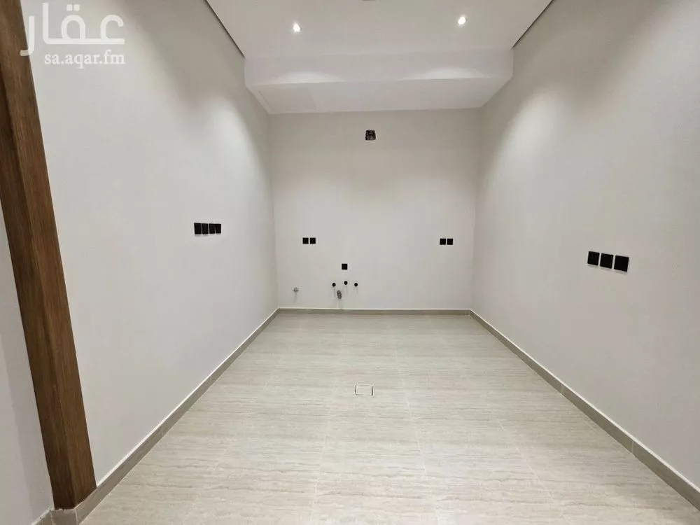 6 bedroom floor in Al Rimal 9