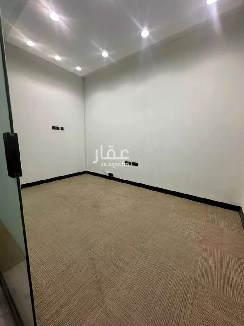 2 bedroom office in Al Sahafah, Riyadh 5