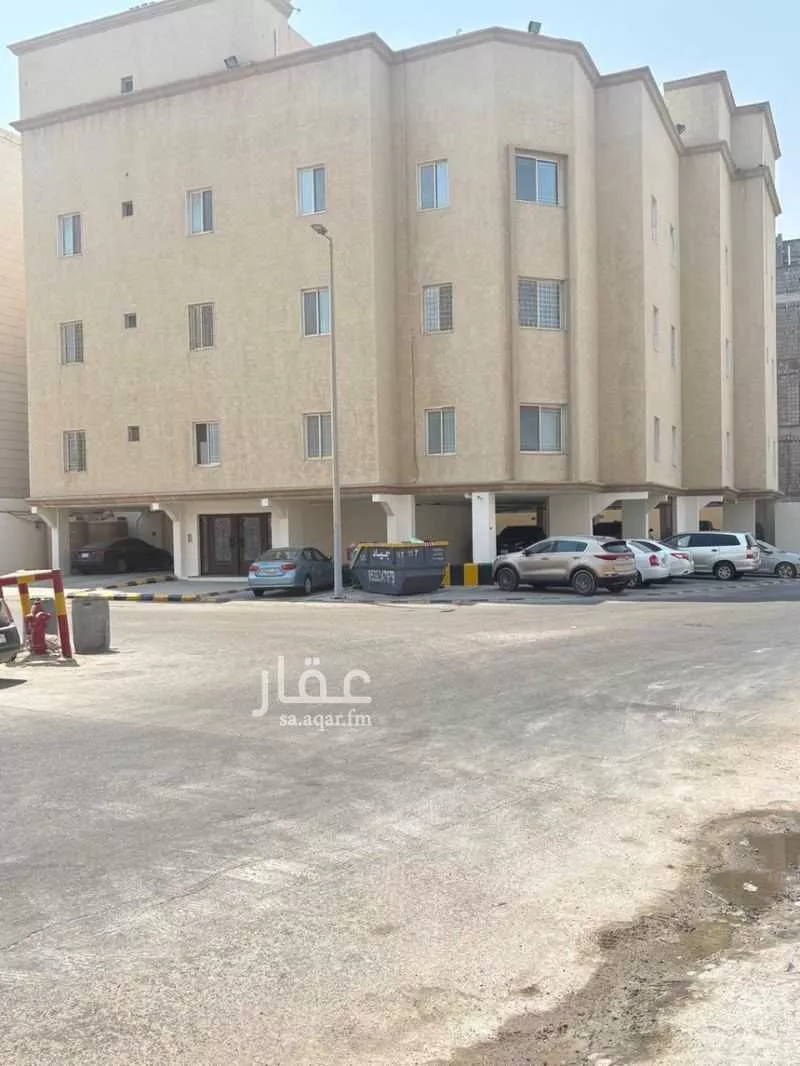 4 bedroom apartment in Hajar, Eastern Province 2