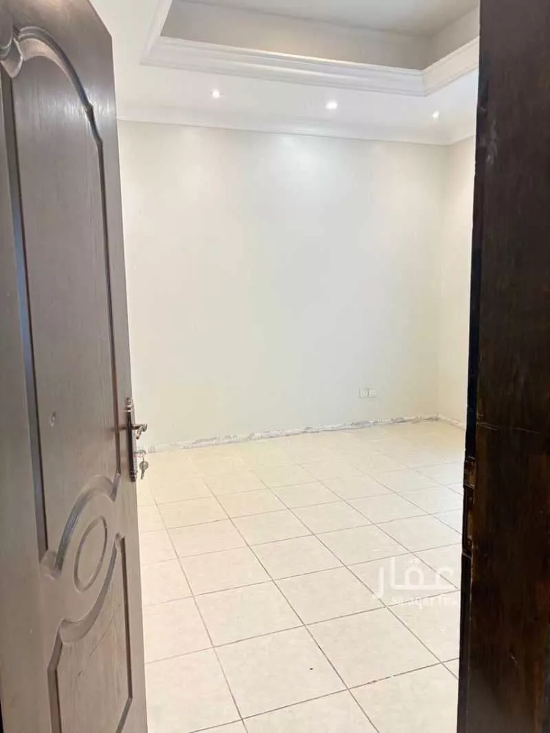 4 bedroom apartment in Hajar, Eastern Province 12