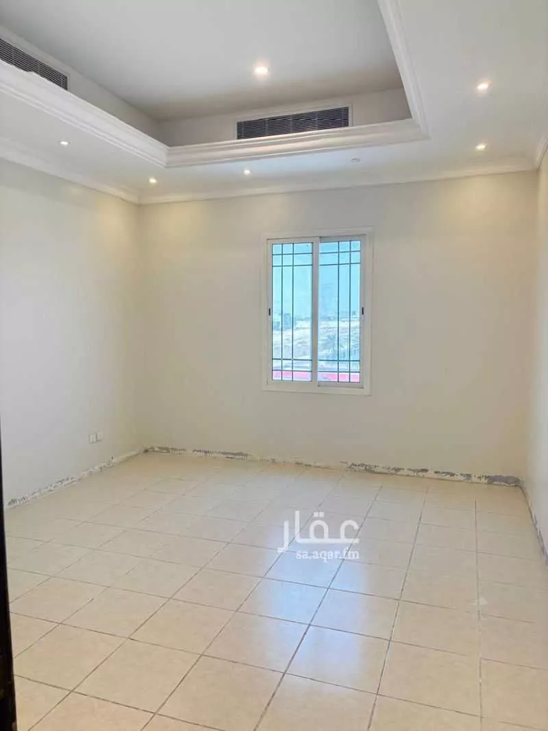 4 bedroom apartment in Hajar, Eastern Province 11