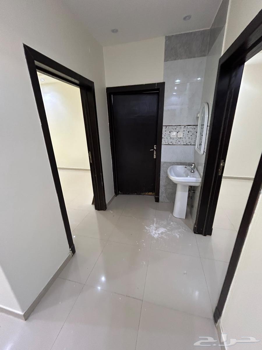 3 bedroom apartment in Al Awali, Riyadh 4