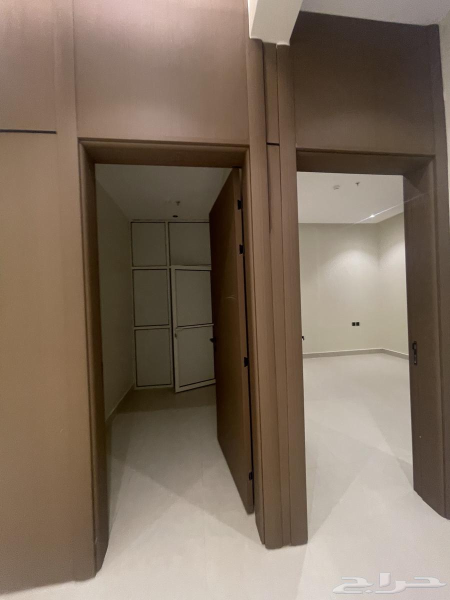3 bedroom apartment in Al Bayan, Riyadh 15